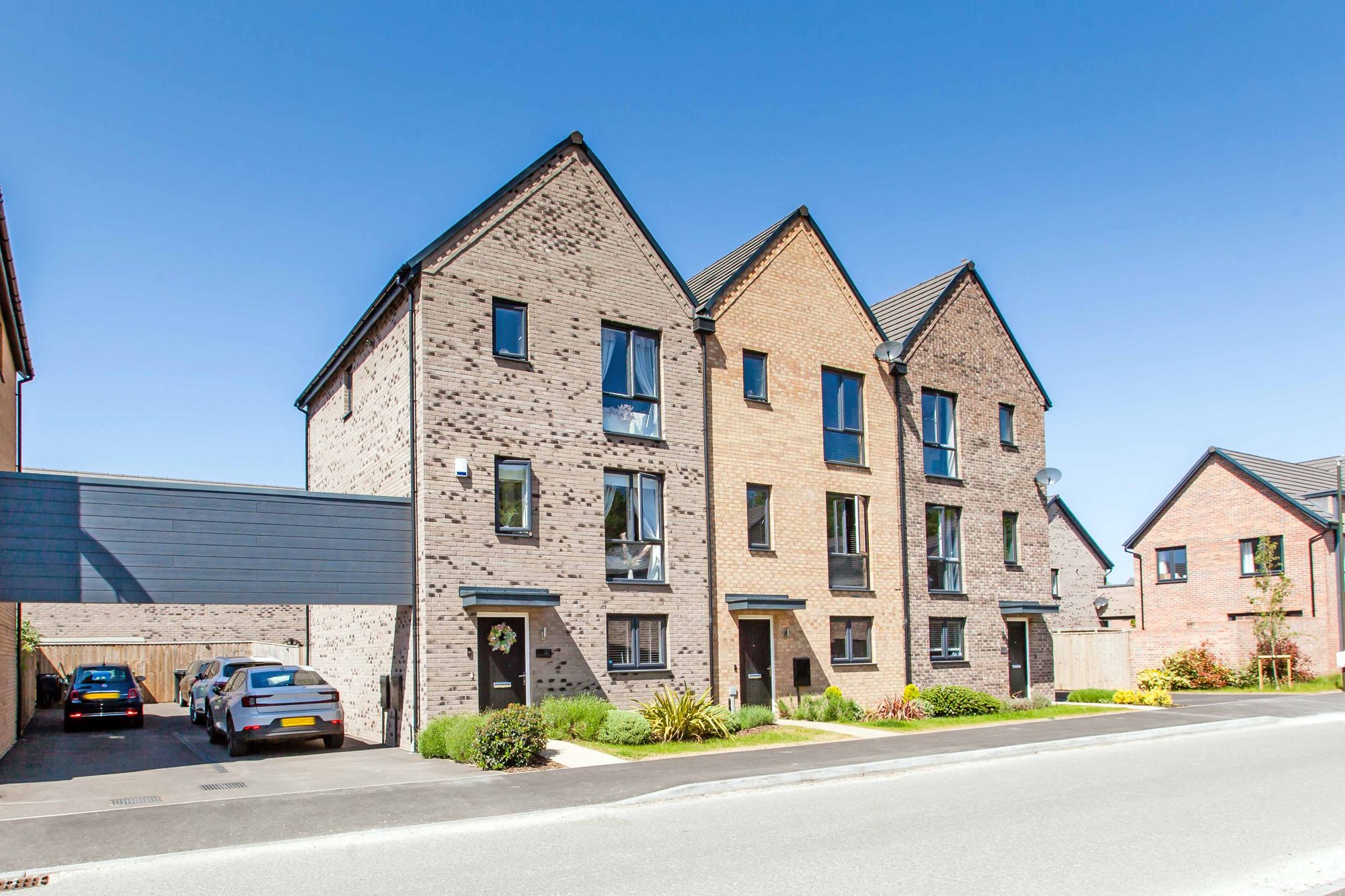 Woodyard Avenue, Chesterfield, S41