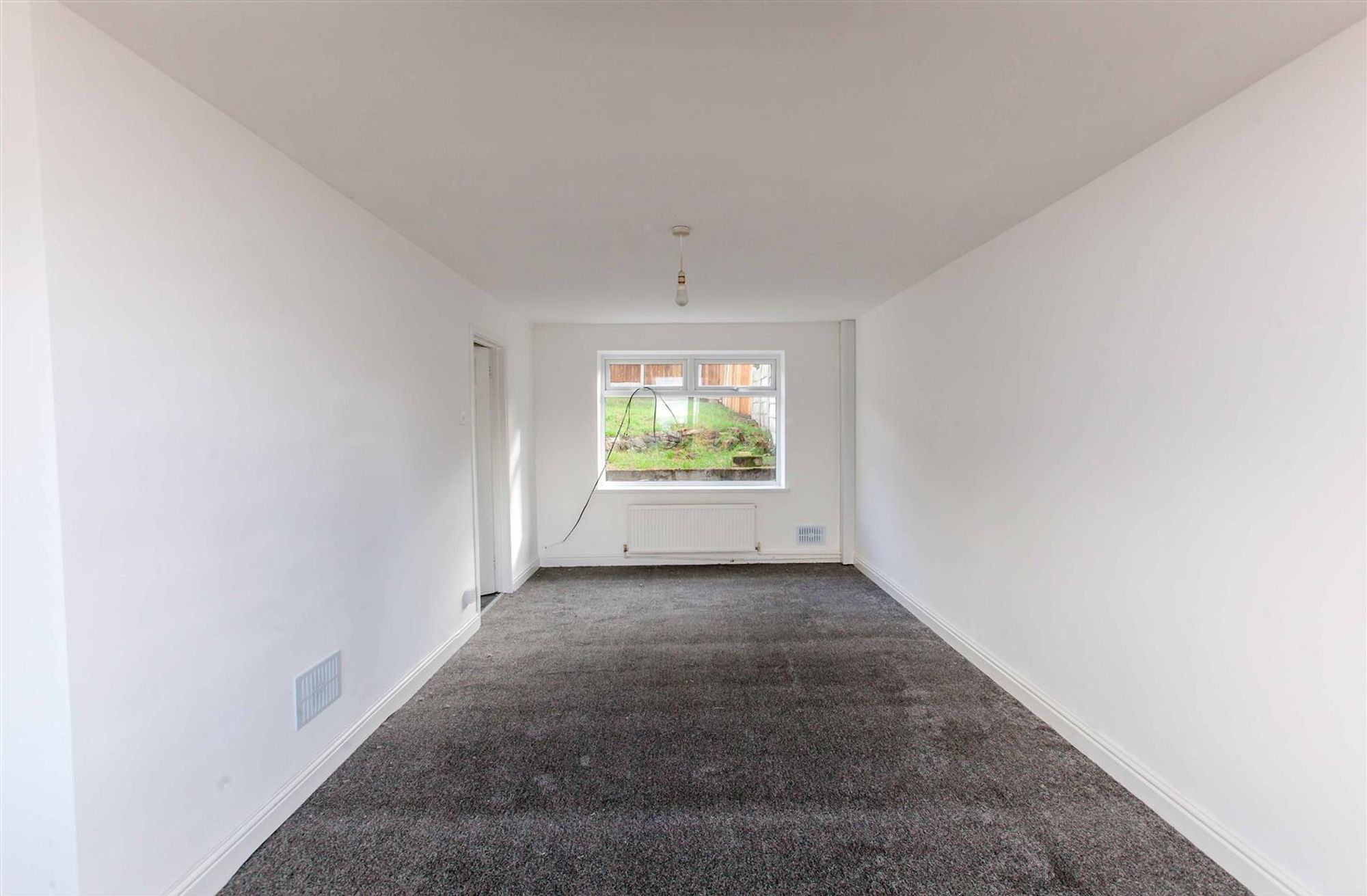 57 Haldene Cres (3).jpg