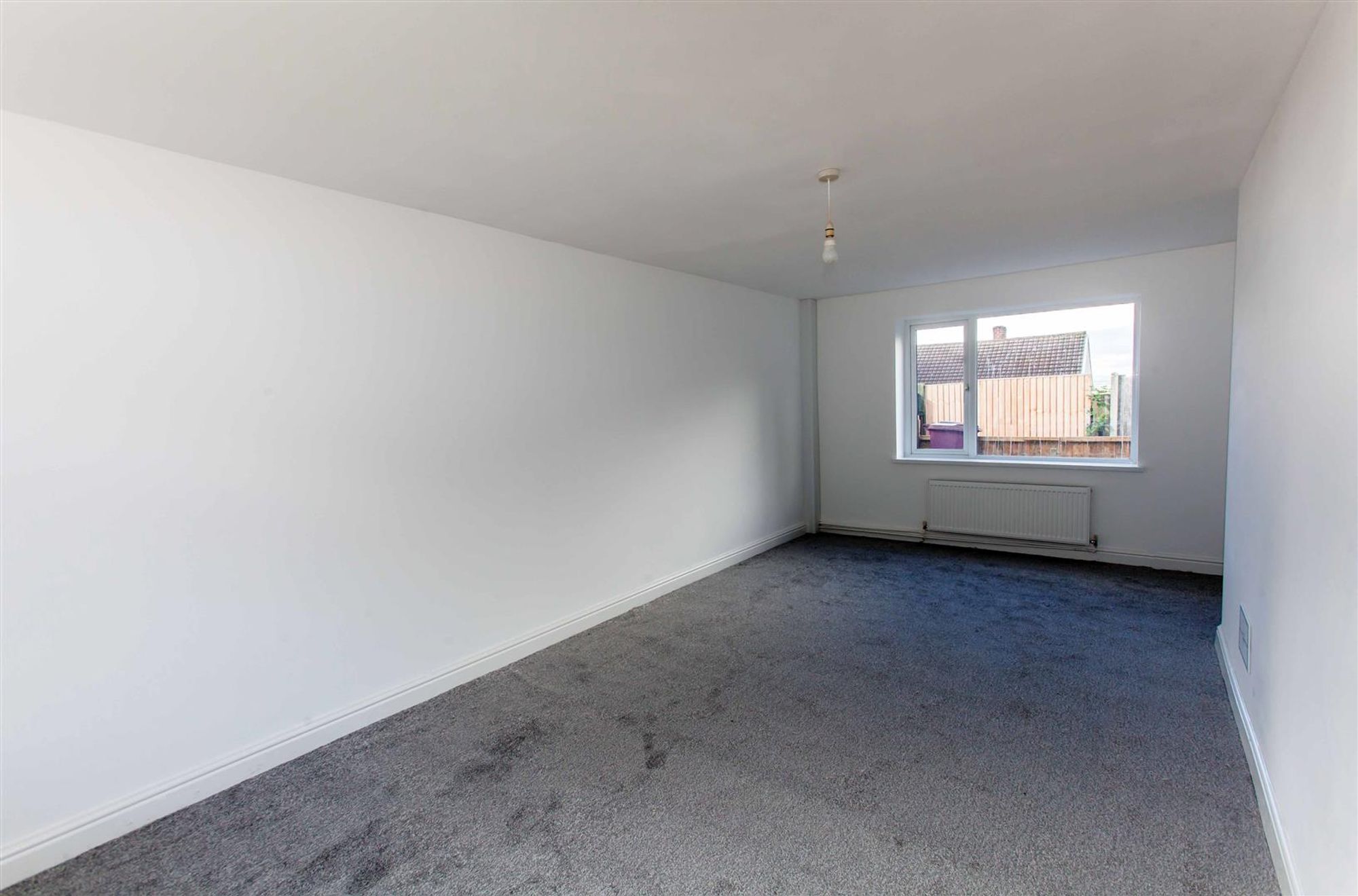 57 Haldene Cres (4).jpg