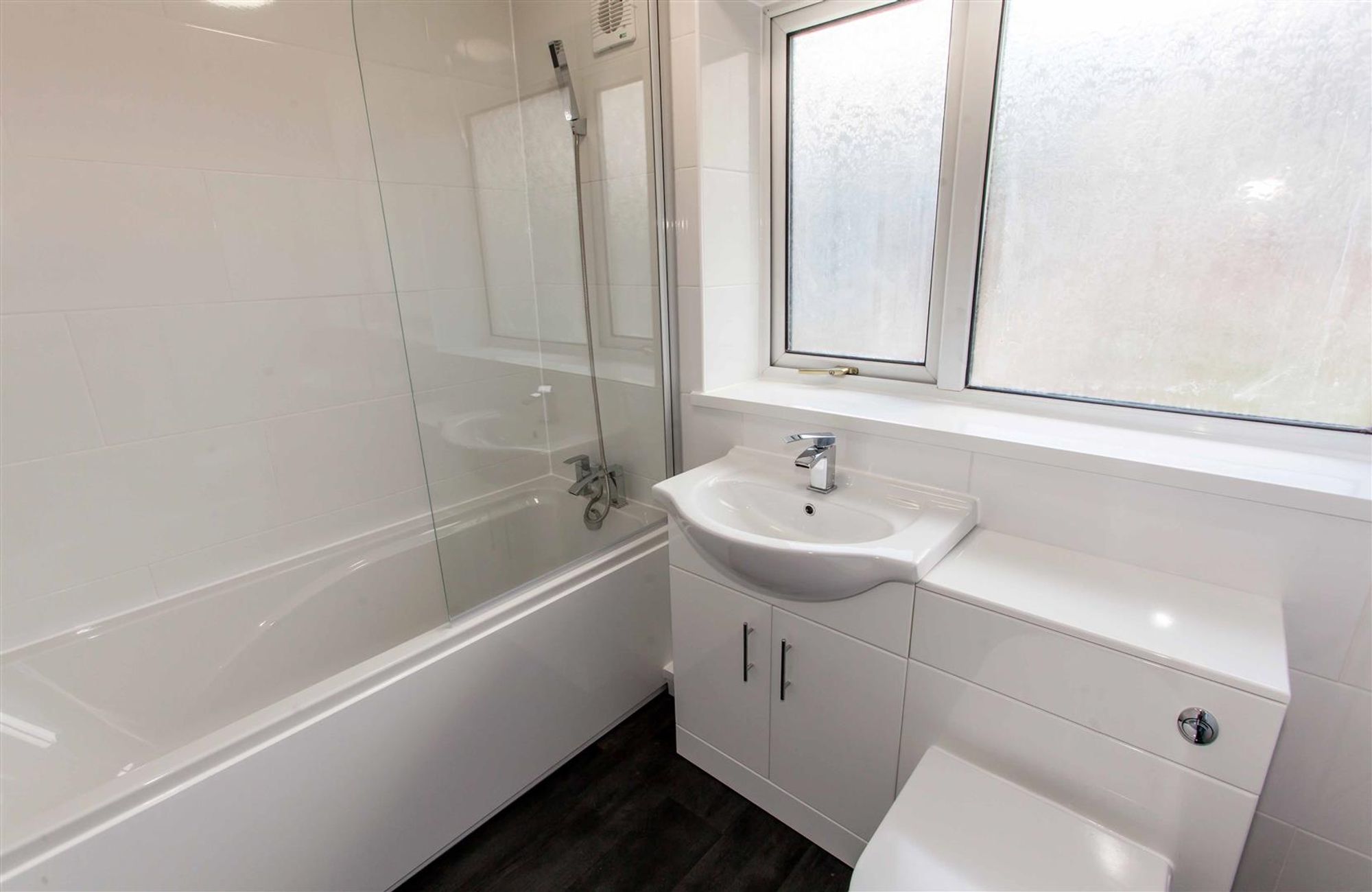 57 Haldene Cres (13).jpg