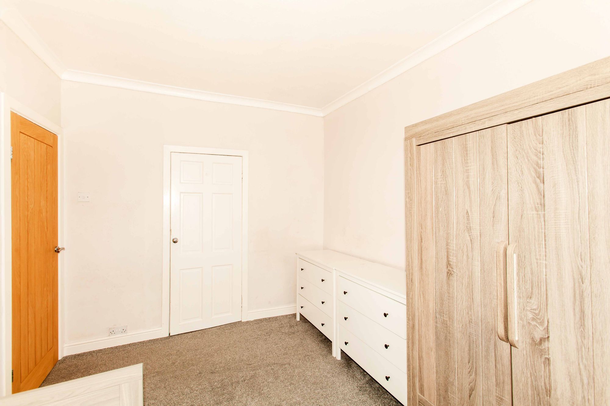 7RotherhamRoad22.jpg