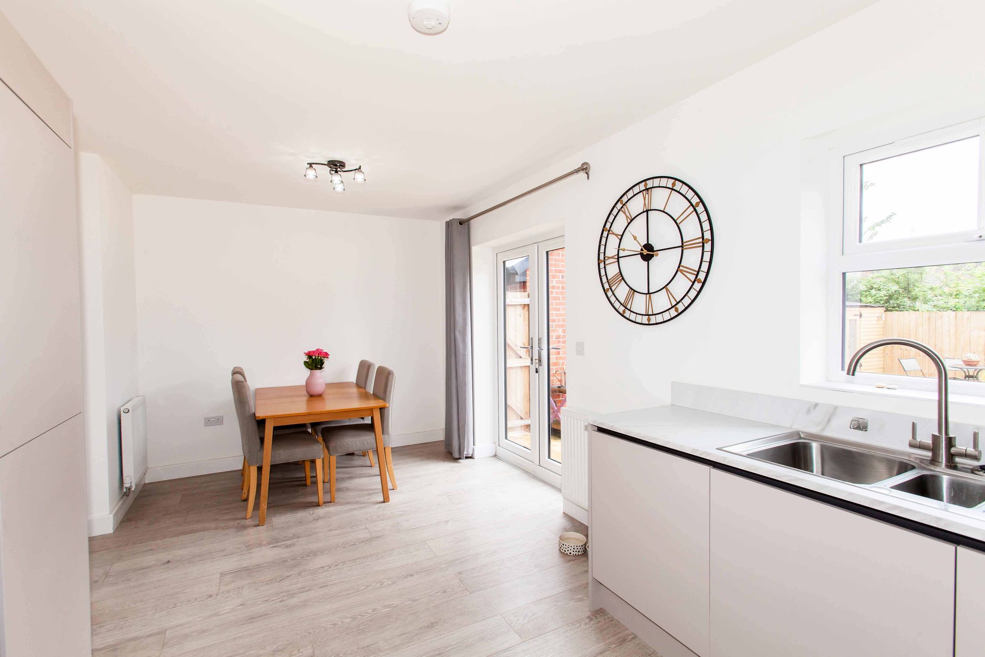 12PondHouseView7.jpg