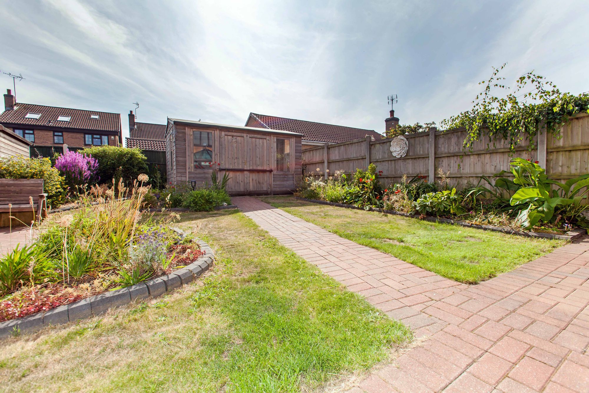 23ChatsworthClose36.jpg