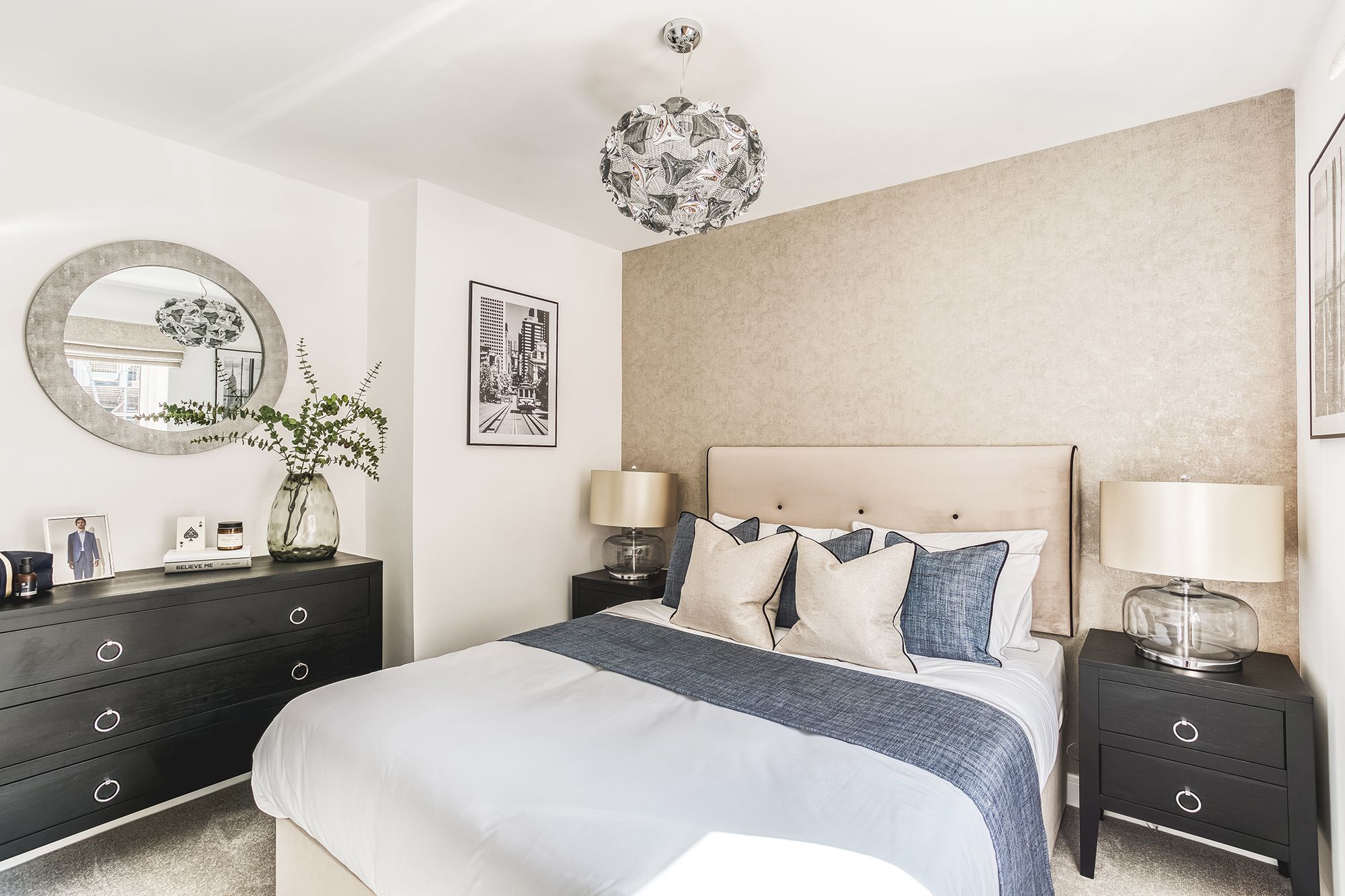 GlapwellGardensBedroom.jpg