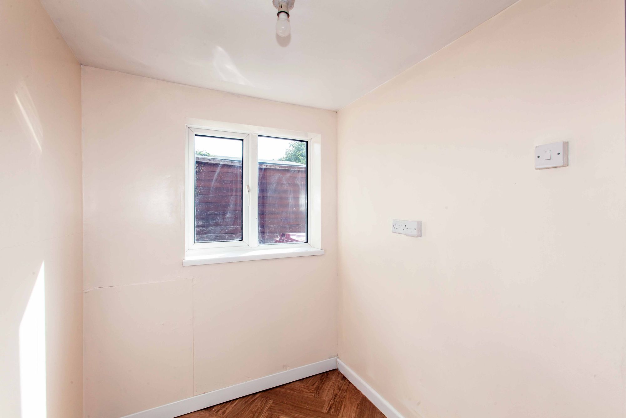 24RoseAve4.jpg