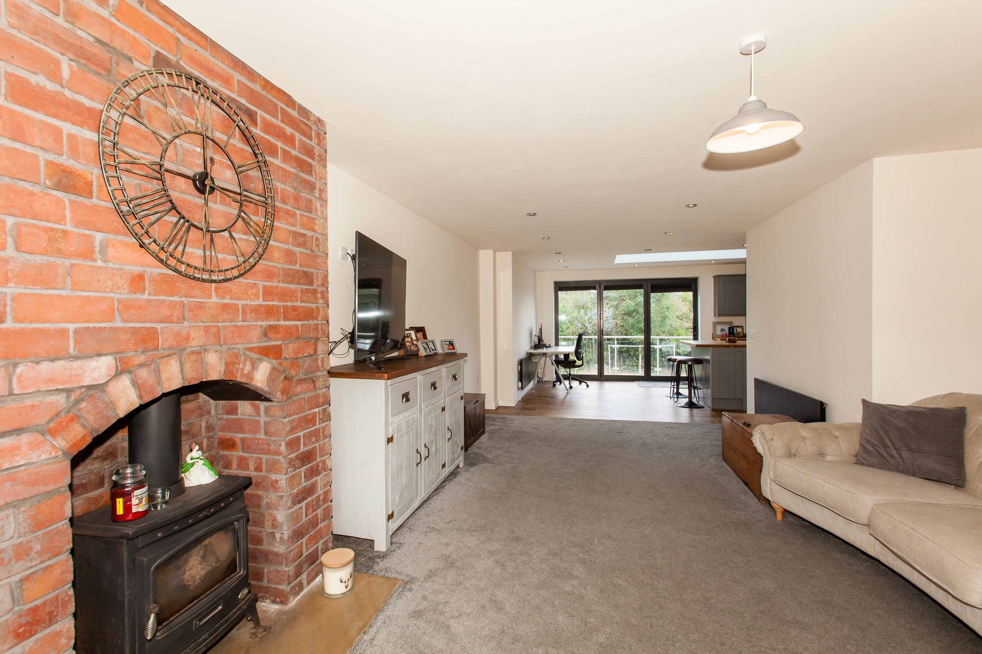 34QueenMaryRoad15.jpg