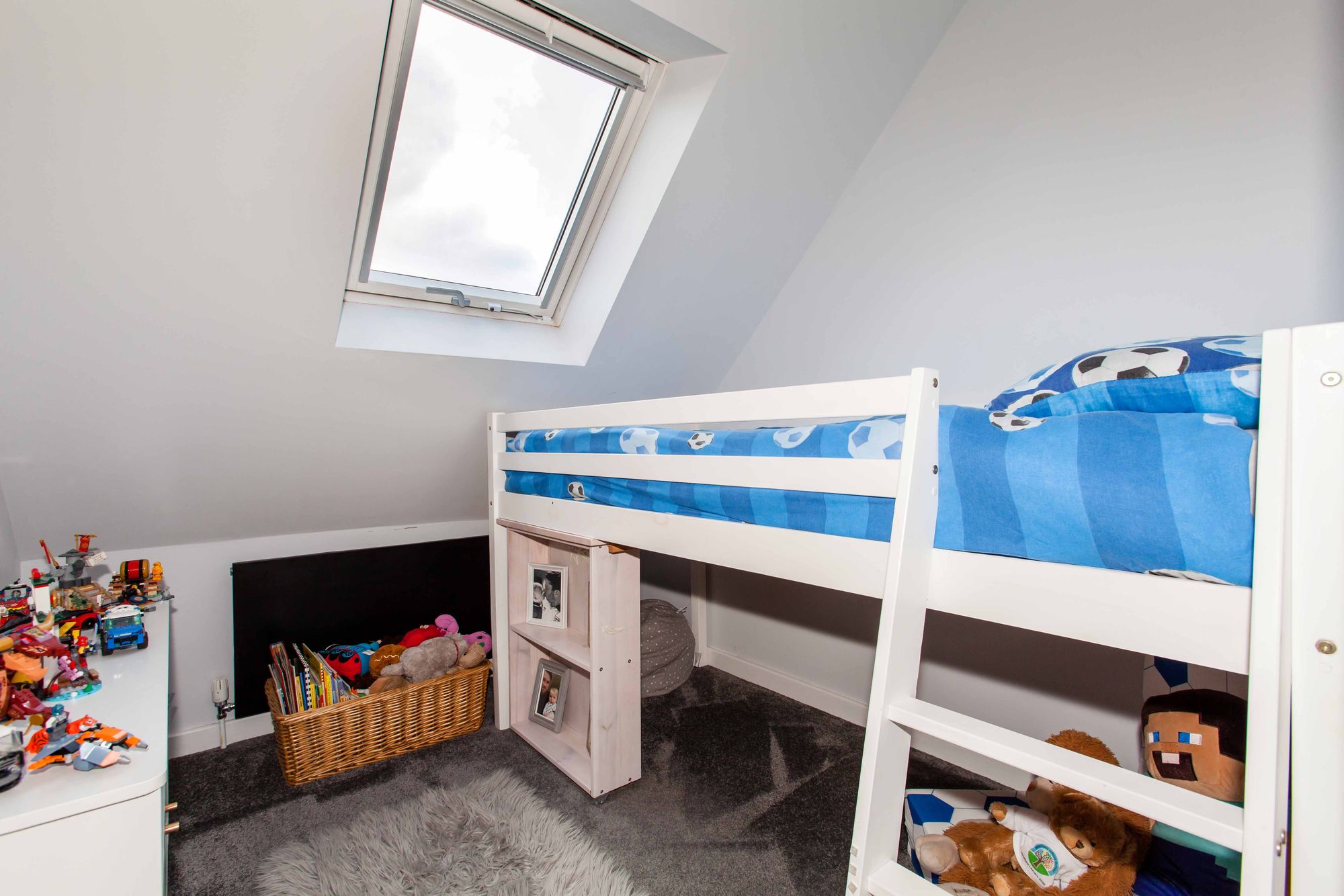34QueenMaryRoad20.jpg