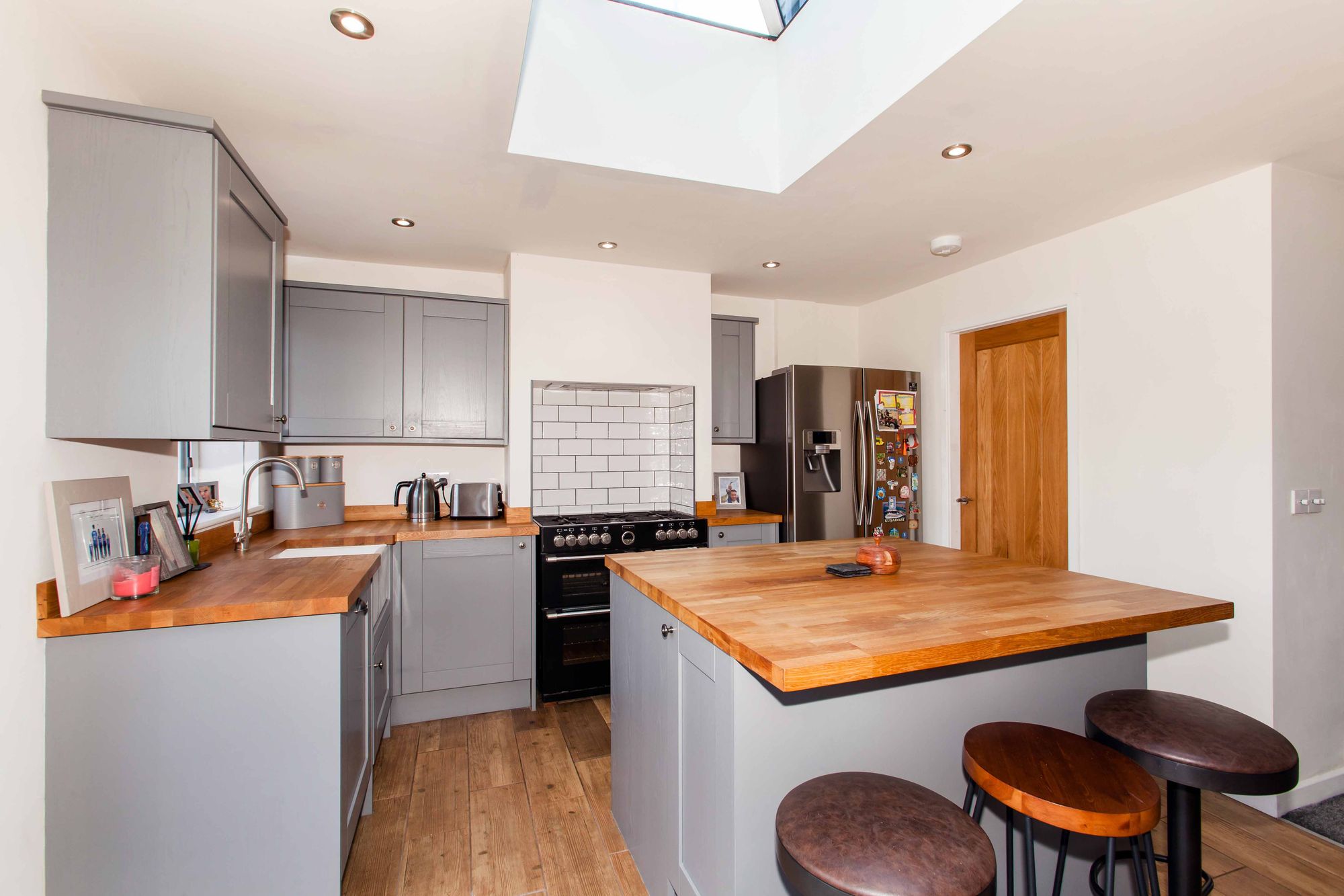 34QueenMaryRoad9.jpg