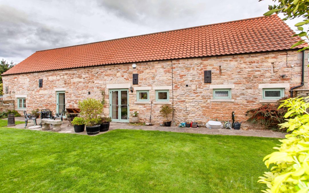 Main Street, Palterton, S44
