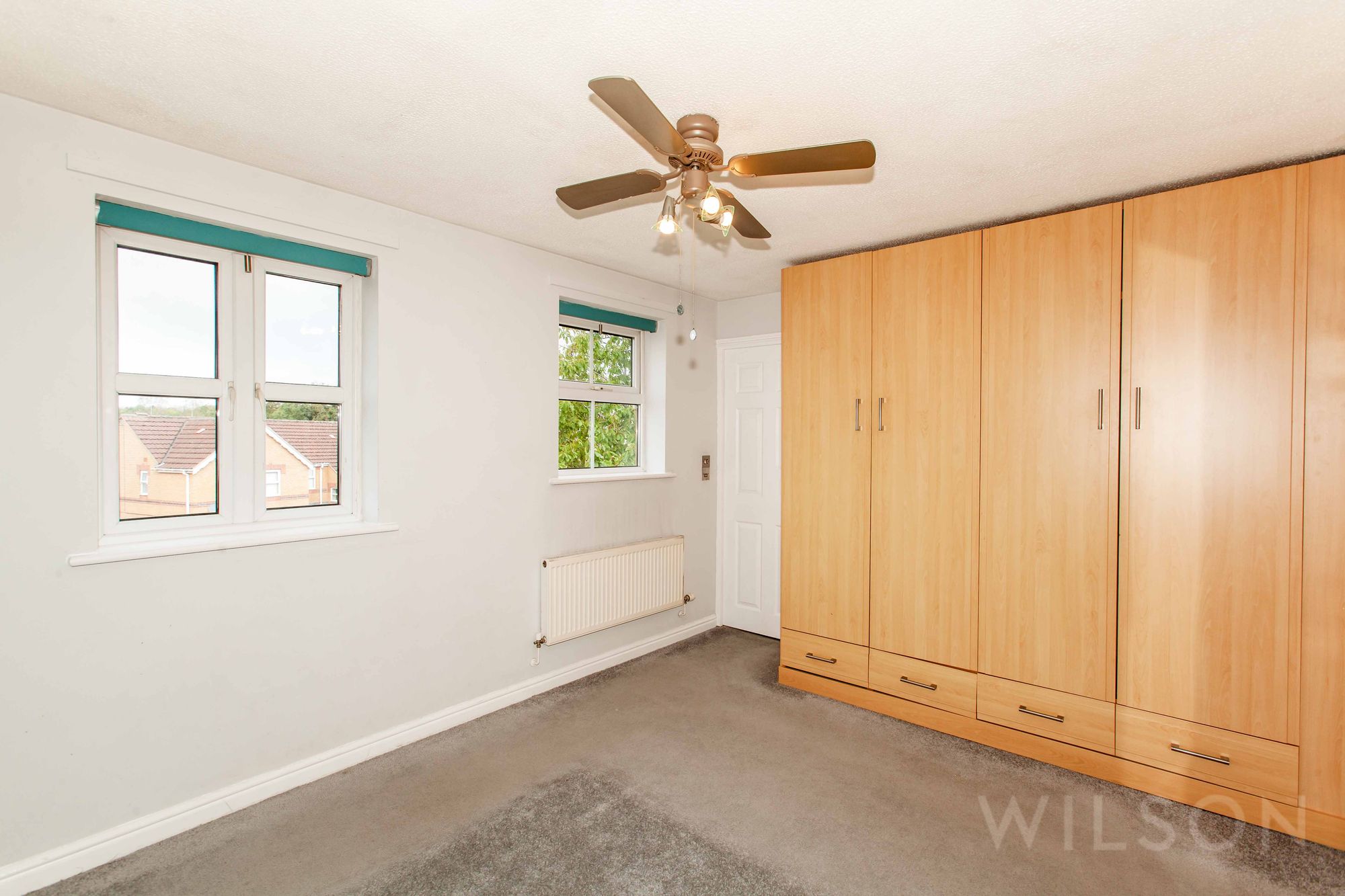 8KingfisherCourt11.jpg