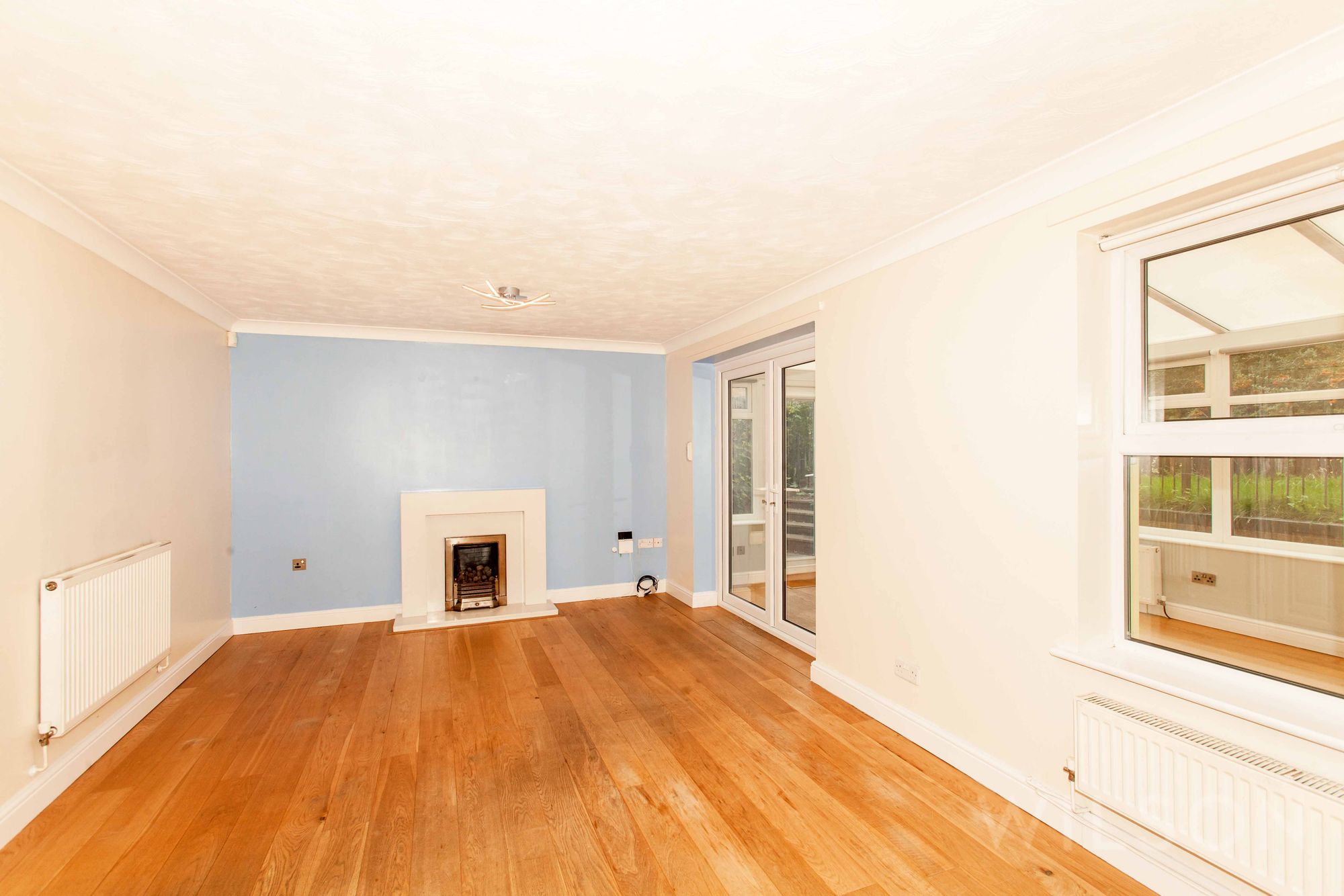 8KingfisherCourt4.jpg